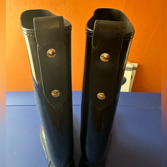 Vintage COACH Black Glossy Rubber Knee-High Rain-boots (EUC) - Picture 2 of 7